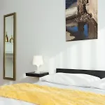 New Palace - Luxury Next To Metro M4 아파트